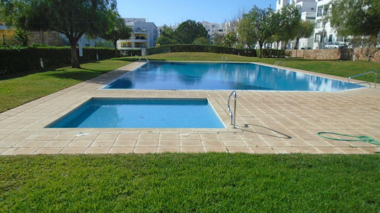 Apartamento Urb. Vila Nova, Lote 5 Armacao de Pera Exterior photo